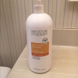Avon Moisture Therapy Body Lotion Pump 1 Liter